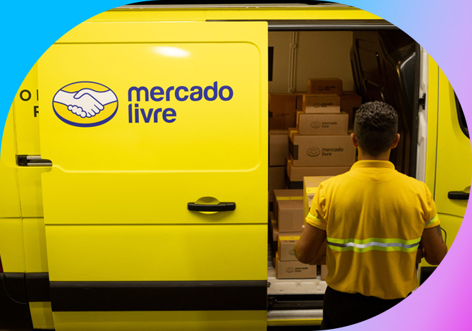 Imagem de uma van do Mercado Livre fazendo entrega de produtos vendidos por dropshipping pelo Mercado Pago